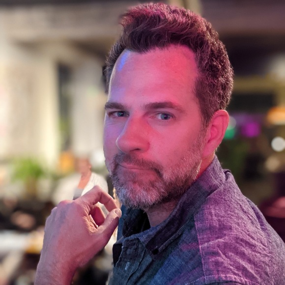 Meet your Posher, Adam - Picture 3 of 3